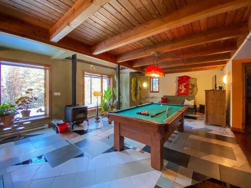 chalet-la-romane-location-laurentides-exit-chalets_200117_55